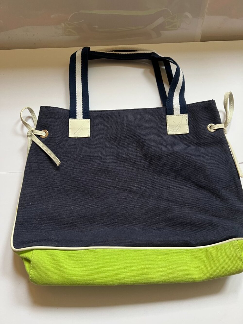 Nautica Blue and Green Tote with Keds Blue and Green Sandals W 81/2 - Picture 12 of 12